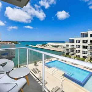 new-2bd-2bath-apt-with-ocean-view-pool-gym.comcaribbean.com/